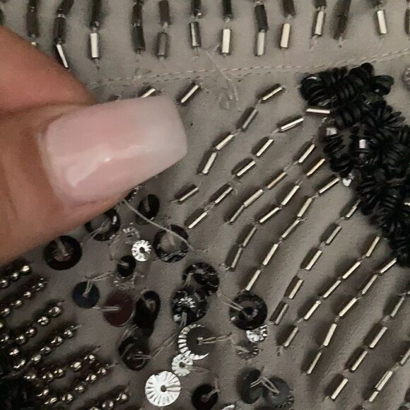 Piperlime beaded mini skirt sz-small - Picture 4 of 15